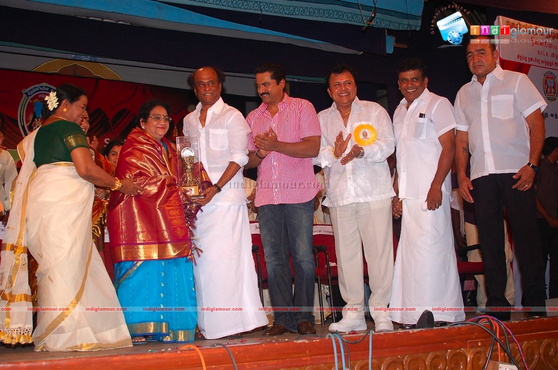 Rajini at Ninaivalaigal Final Day Event hd photo